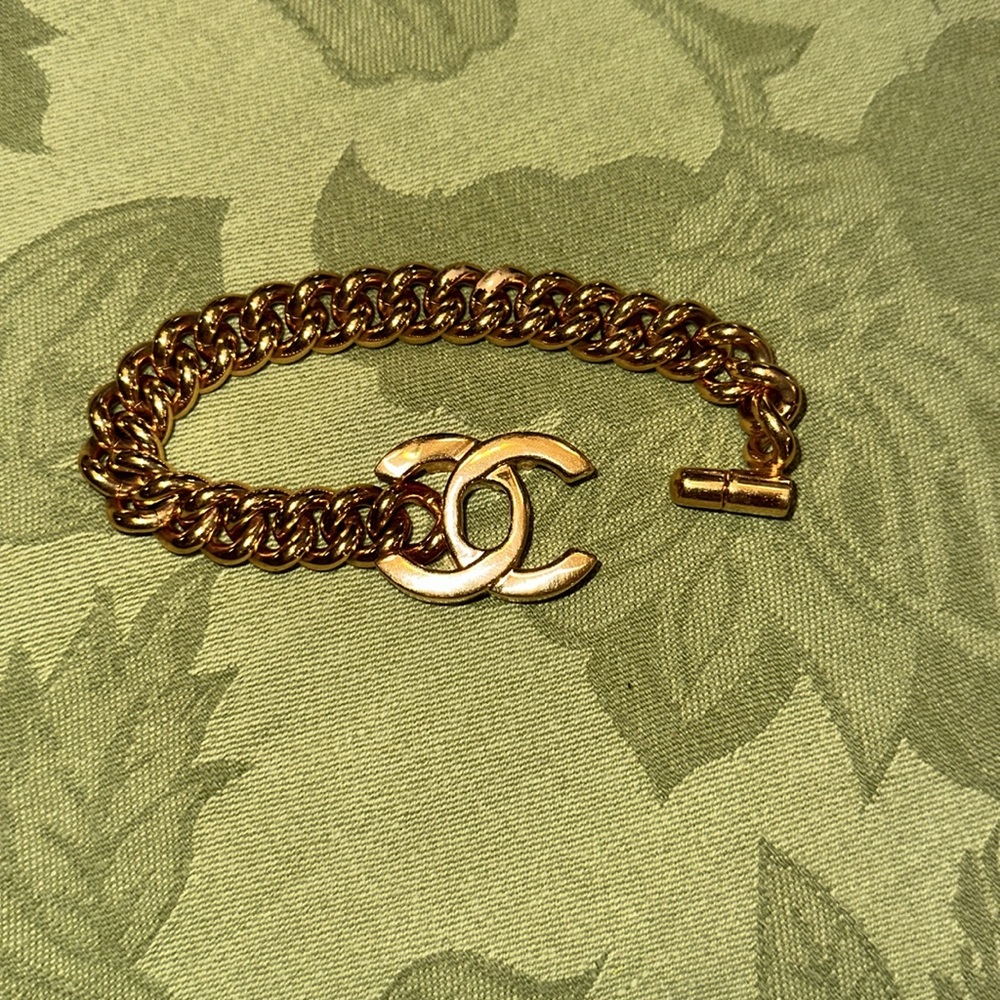 Chanel vintage Turlock bracelet